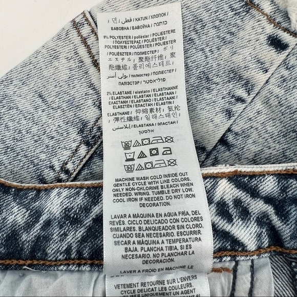 GBG Los Ángeles Distressed Cut Off Jean Shorts Size 26 Women’s - Picture 7 of 10